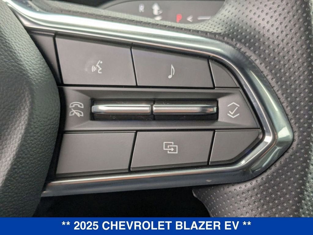 2025 Chevrolet Blazer EV LT