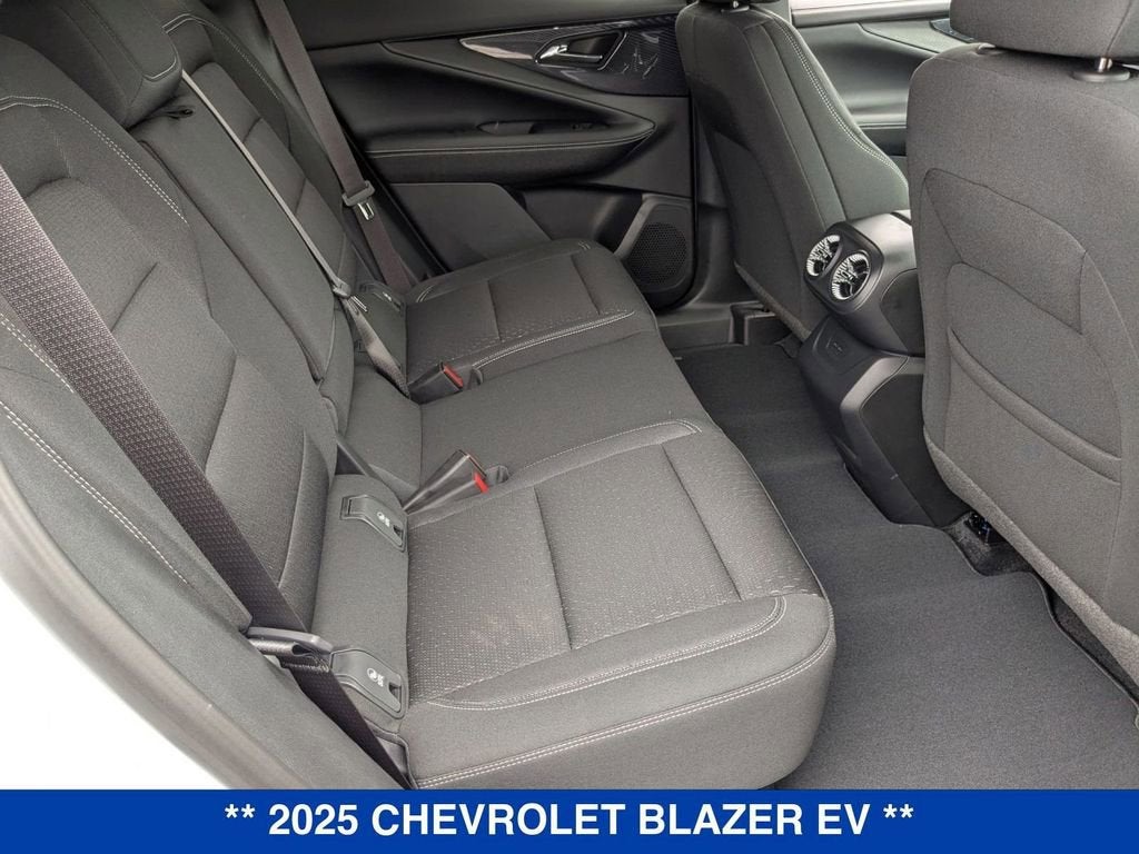 2025 Chevrolet Blazer EV LT