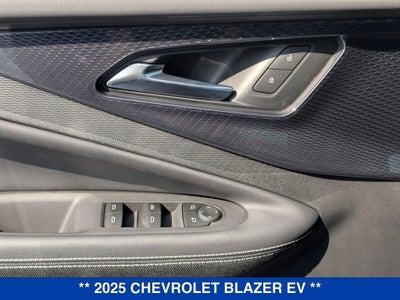 2025 Chevrolet Blazer EV LT